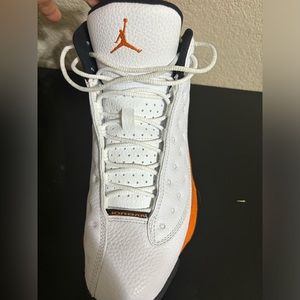 jordan 13’s clean barley worn